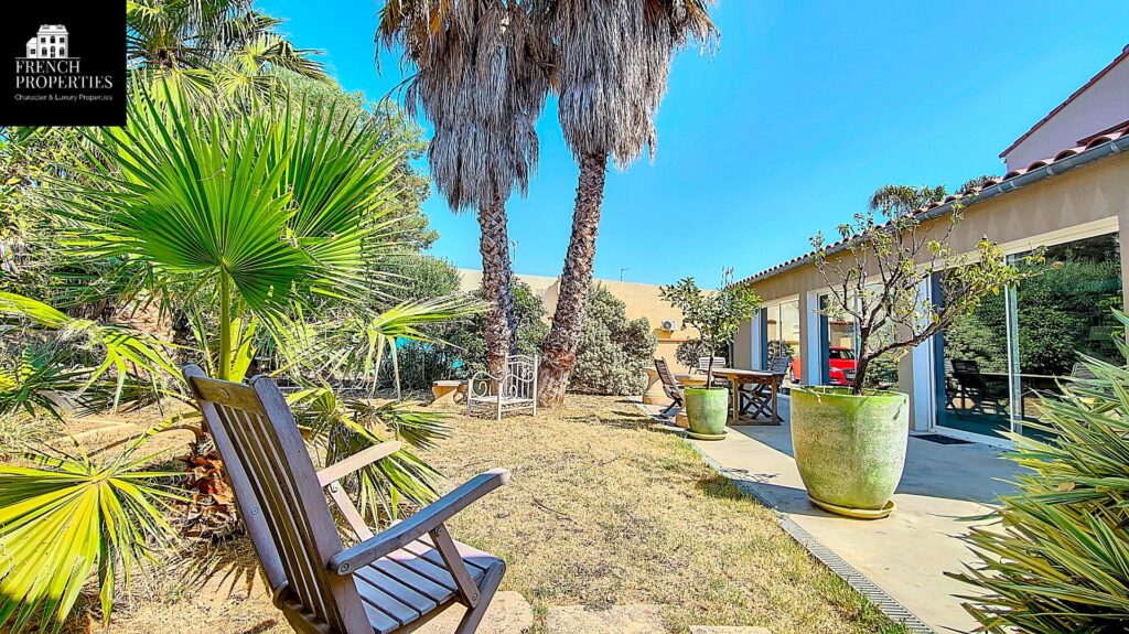 Maison de caractère – 7 pièces – 4 chambres – 4  – 209 m²