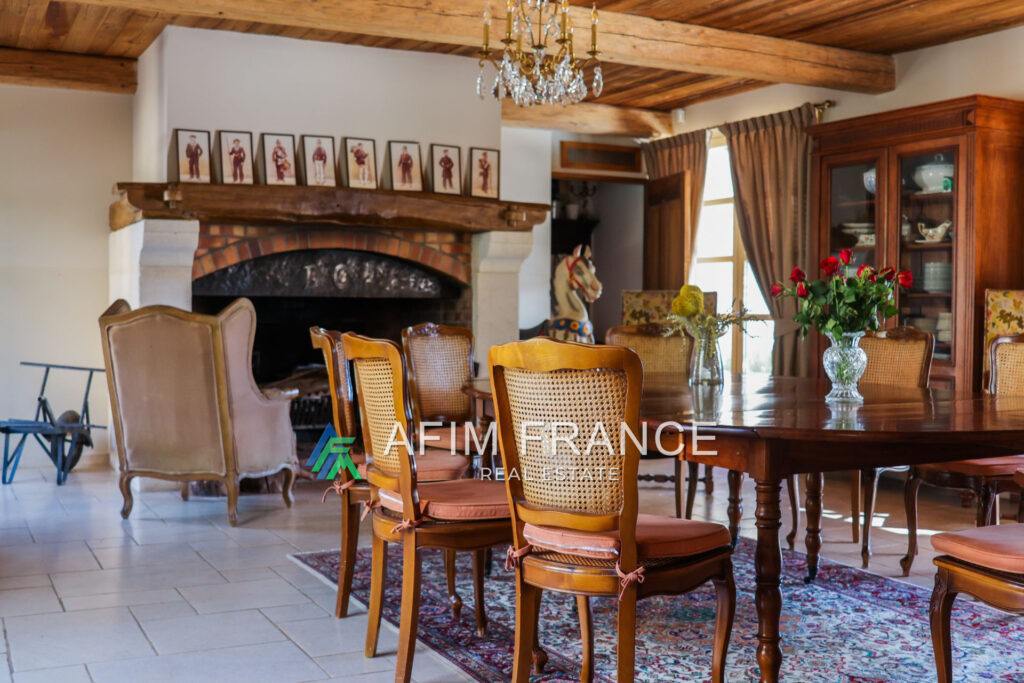 vente demeure de prestige 17 Pièce(s) – NR pièces – 14 chambres – 4  – 800.00 m²