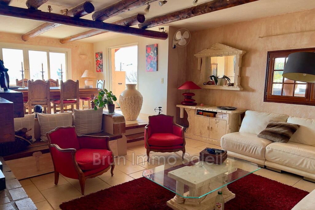 ASPREMONT 06 hauteur nice   agence BRUN IMMO SOLEIL  7 Boulev – 6 pièces – 4 chambres – 4  – 180.00 m²