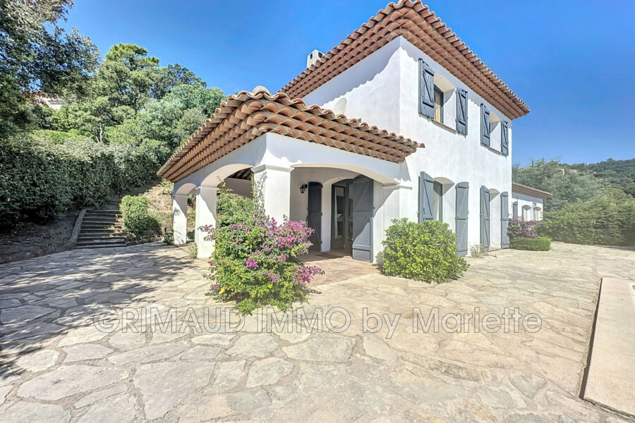 Maison à vendre à Les issambres