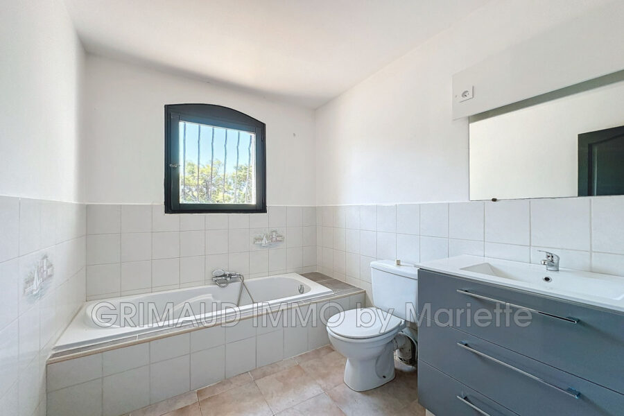 Maison à vendre à Les issambres