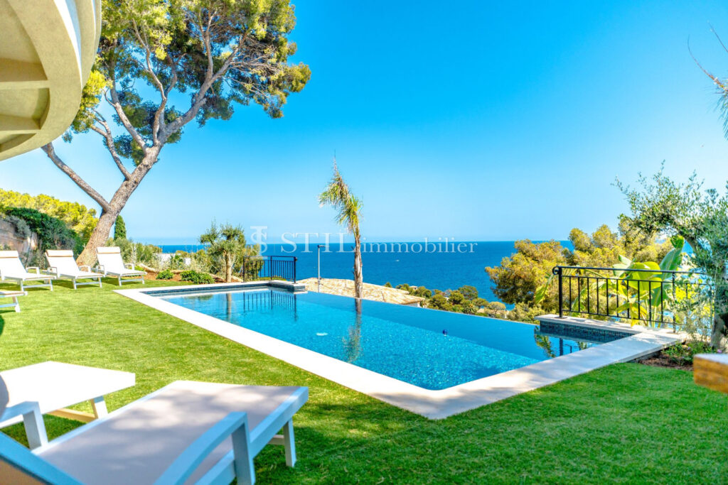 location saisonnière villa 6 Pièce(s) – 6 pièces – 4 chambres – 300.00 m²