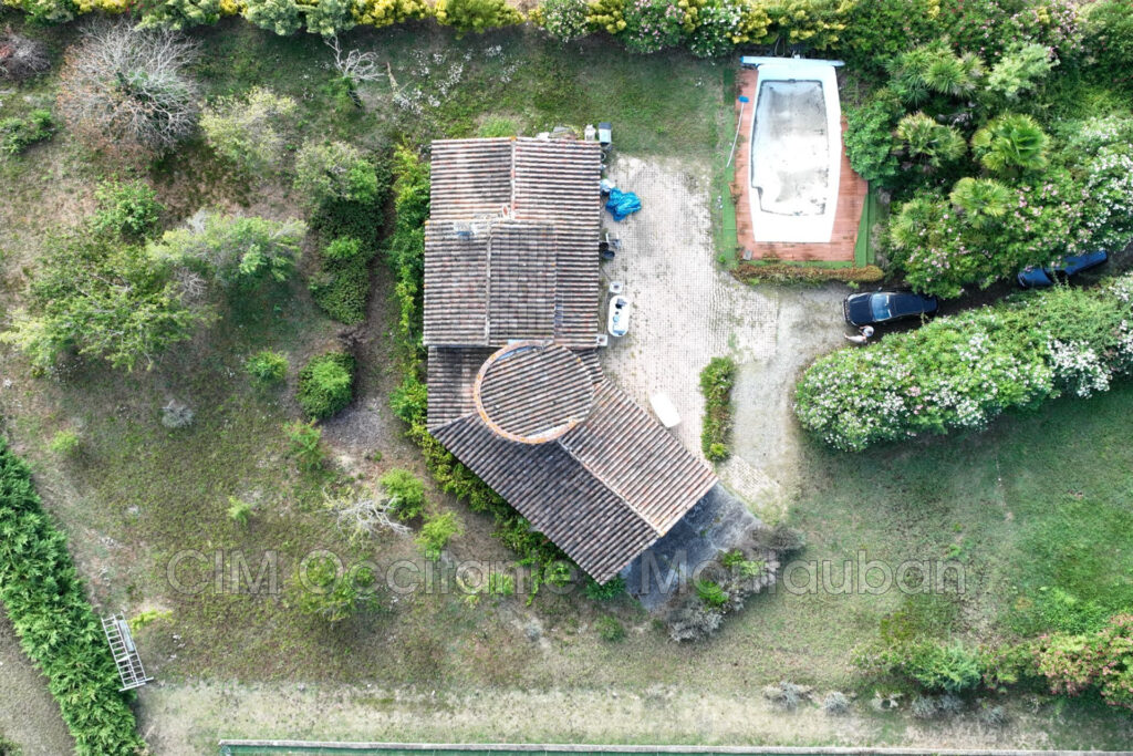 vente maison – NR pièces – 3 chambres – 4  – 148.00 m²