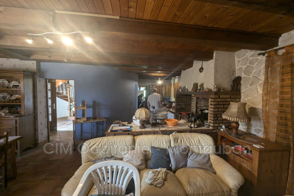 vente maison – NR pièces – 3 chambres – 4  – 148.00 m²