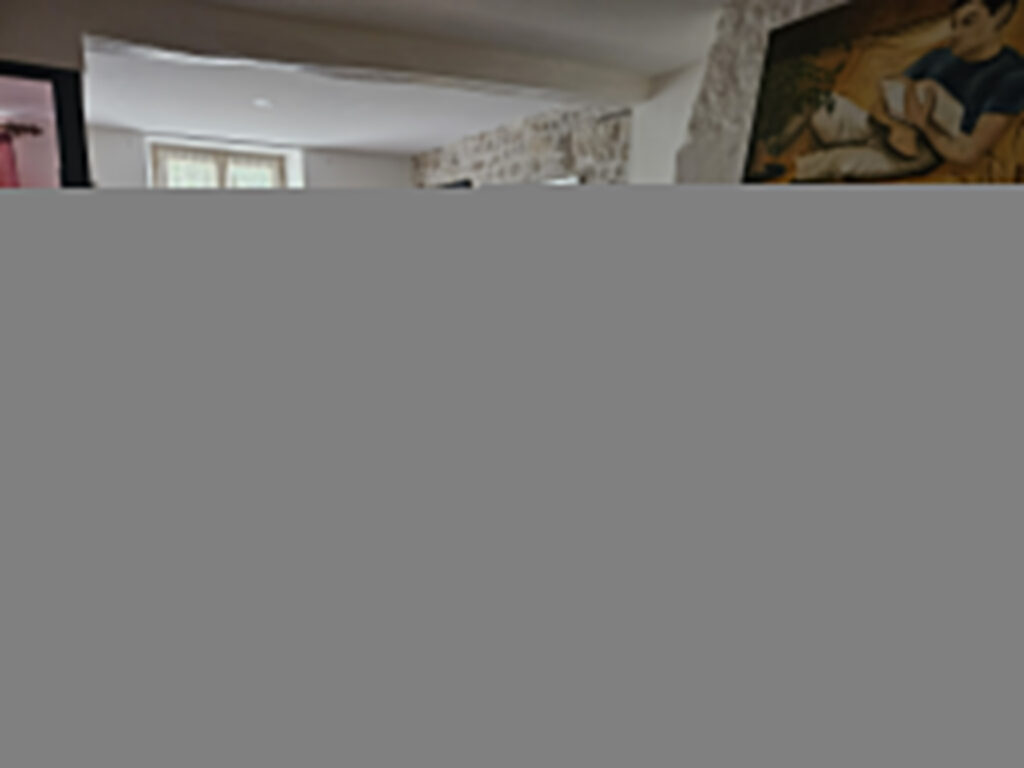 MAISON EN PIERRE LA GARETTE AU BORD DE L EAU – 3 pièces – 2 chambres – 6  – 94 m²