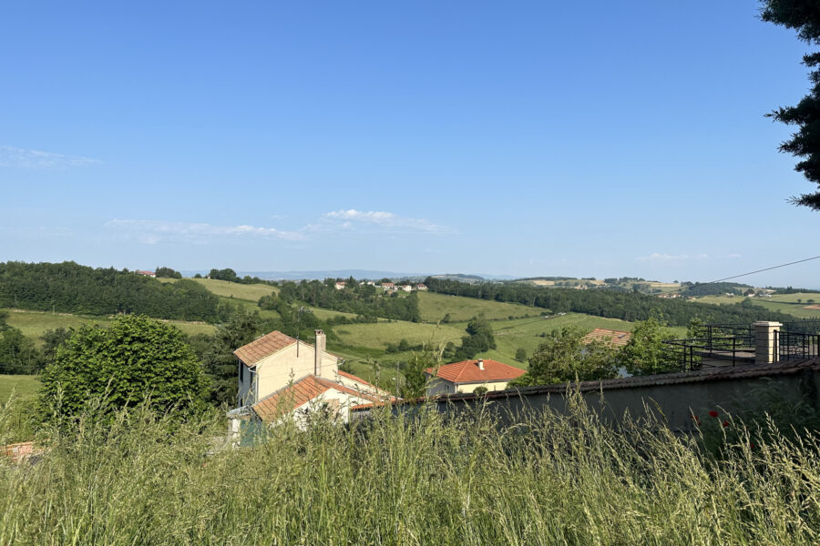 Terrain à vendre à Balbigny