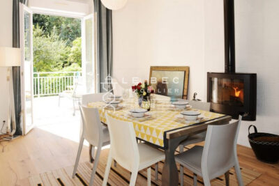 LOCMIQUÉLIC : Charmante maison bourgeoise rénovée – 5 pièces – 4 chambres – 182 m²