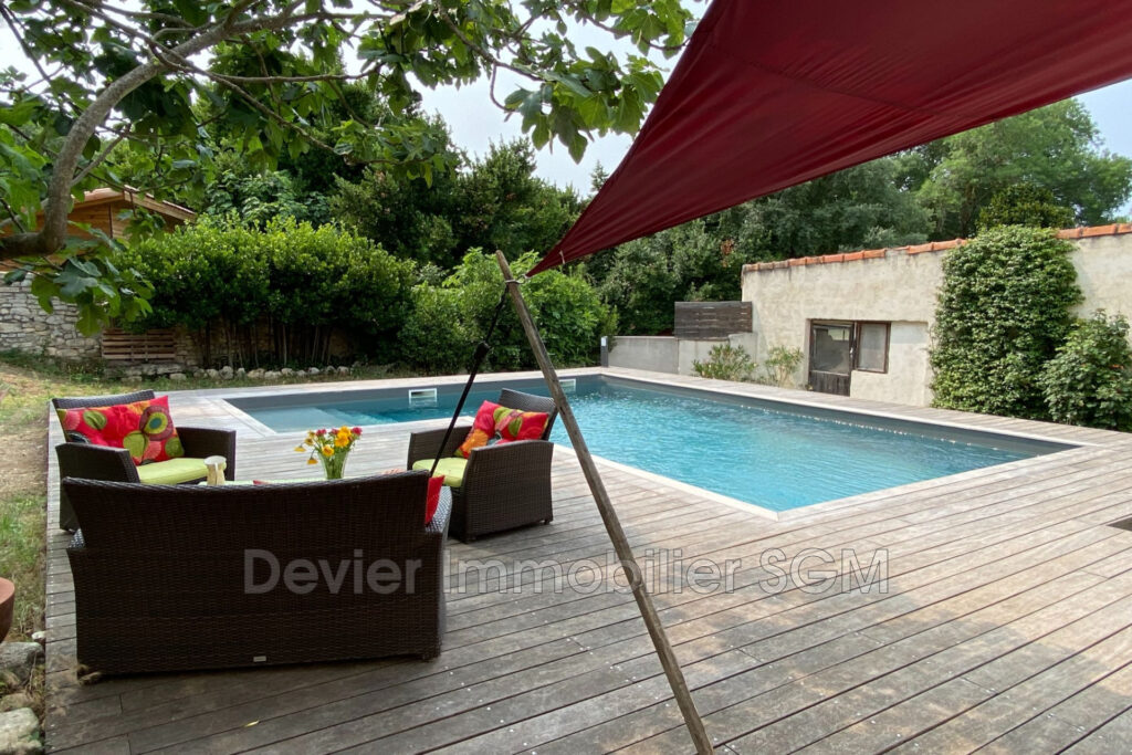 vente maison de caractère 7 Pièce(s) – 7 pièces – 5 chambres – 4  – 307.00 m²