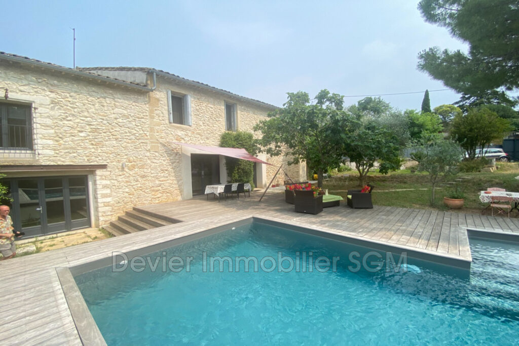 vente maison de caractère 7 Pièce(s) – 7 pièces – 5 chambres – 4  – 307.00 m²