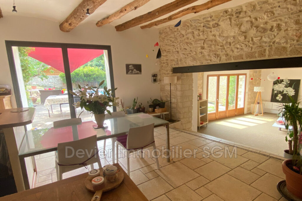 vente maison de caractère 7 Pièce(s) – 7 pièces – 5 chambres – 4  – 307.00 m²