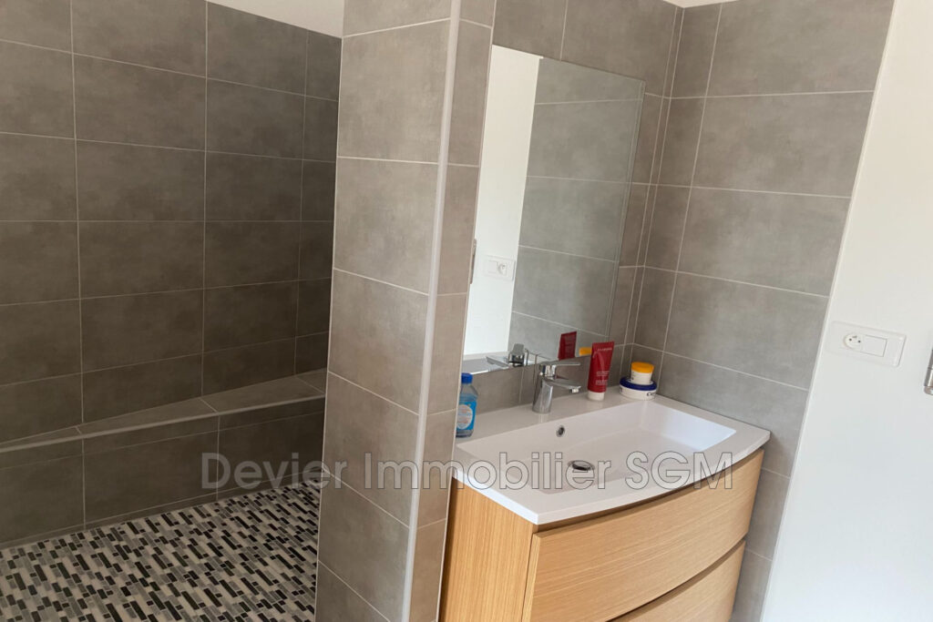 vente maison de caractère 7 Pièce(s) – 7 pièces – 5 chambres – 4  – 307.00 m²