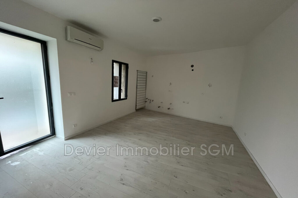 vente maison de caractère 7 Pièce(s) – 7 pièces – 5 chambres – 4  – 307.00 m²