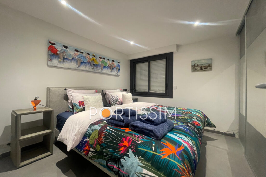 Cagnes-Sur-Mer magnifique apt 150m² très contemporain à vendre – 4 pièces – 3 chambres – 4  – 150.00 m²