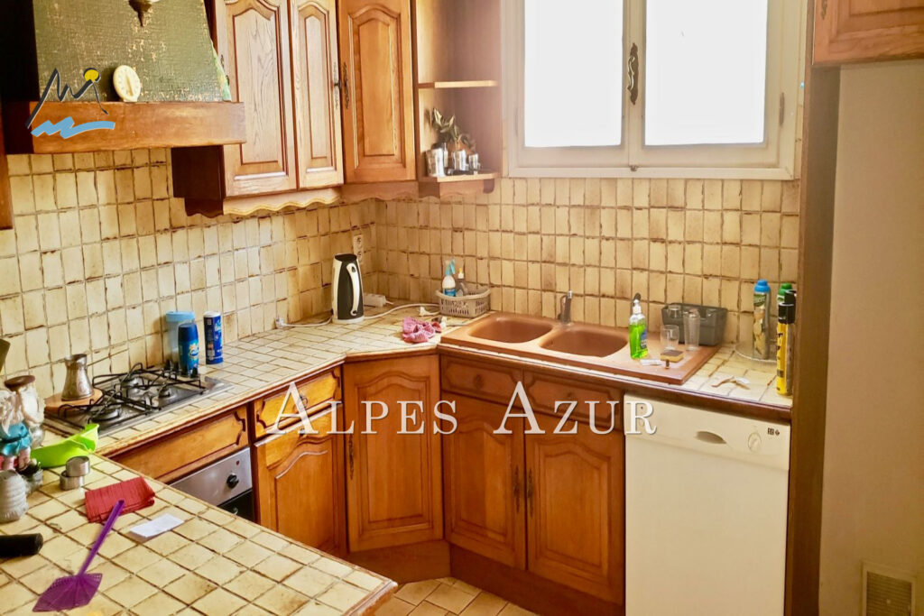 vente maison 7 Pièce(s) – 7 pièces – 5 chambres – 4  – 152.00 m²