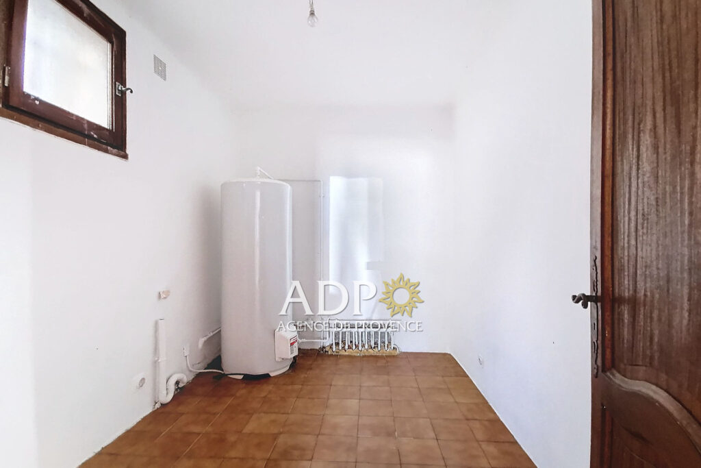 vente maison 6 Pièce(s) – 6 pièces – 3 chambres – 4  – 131.60 m²