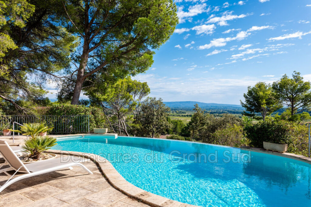 vente maison contemporaine – NR pièces – 5 chambres – 297.00 m²