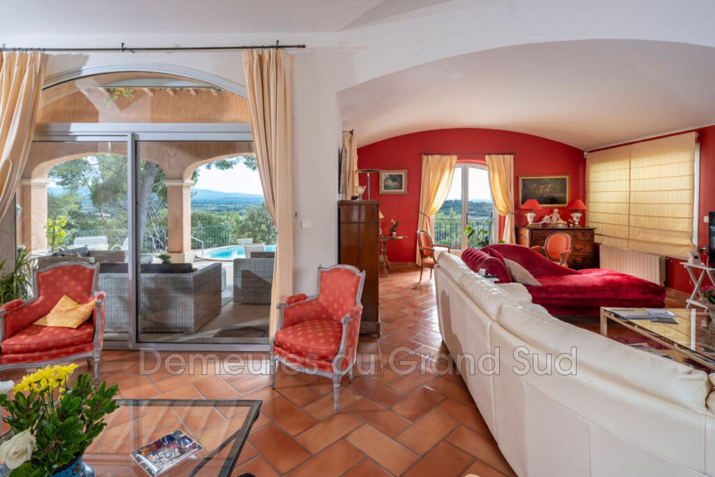 vente maison contemporaine – NR pièces – 5 chambres – 297.00 m²