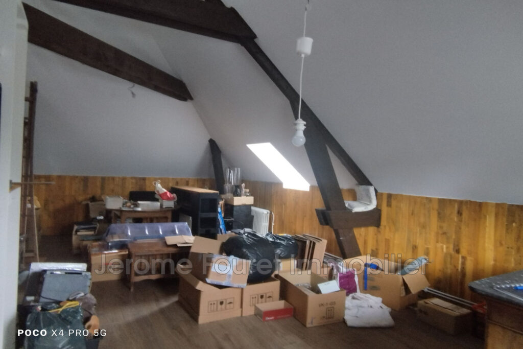 vente maison de village – NR pièces – 3 chambres – 237.50 m²