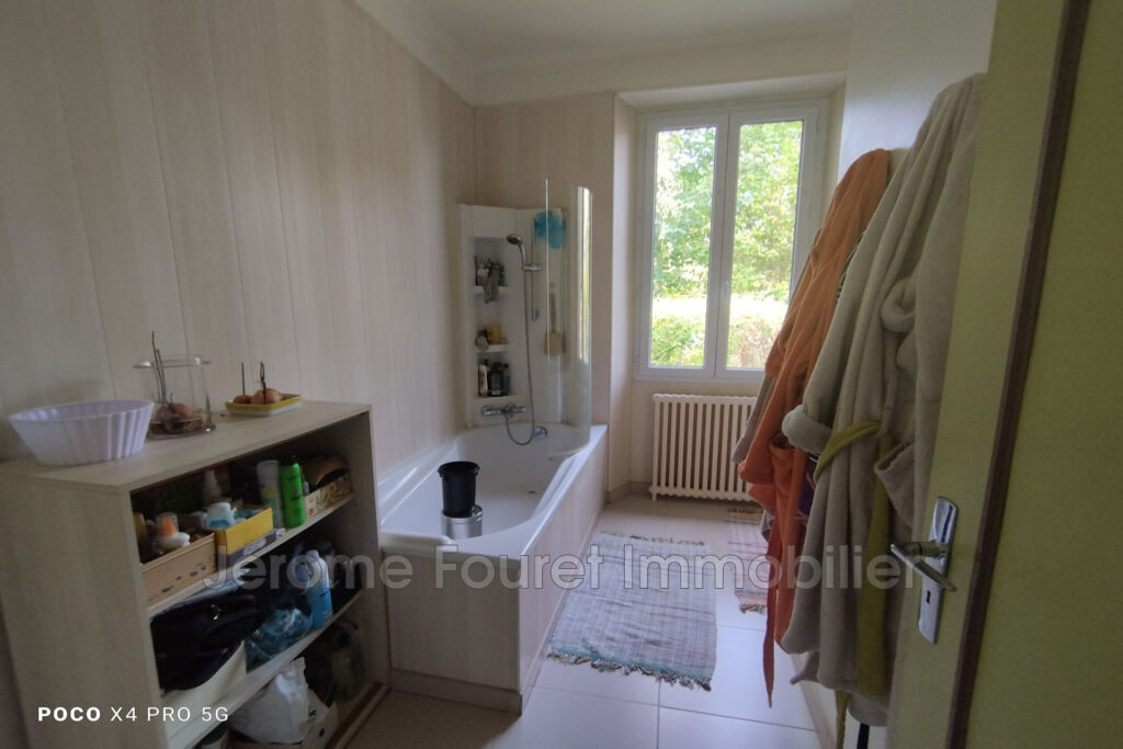 vente maison de village – NR pièces – 3 chambres – 237.50 m²