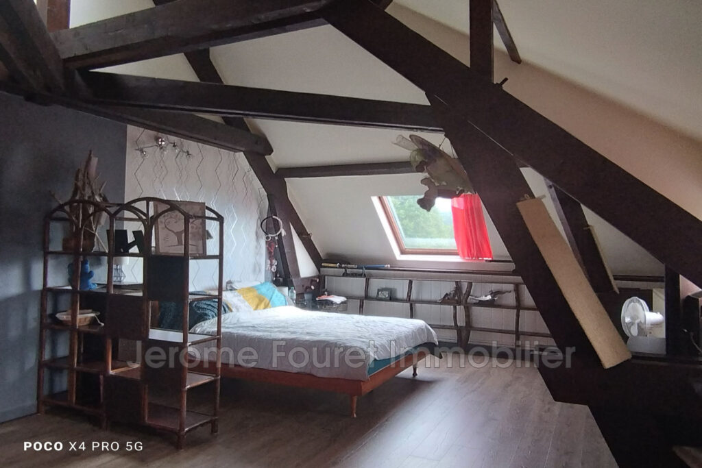 vente maison de village – NR pièces – 3 chambres – 237.50 m²