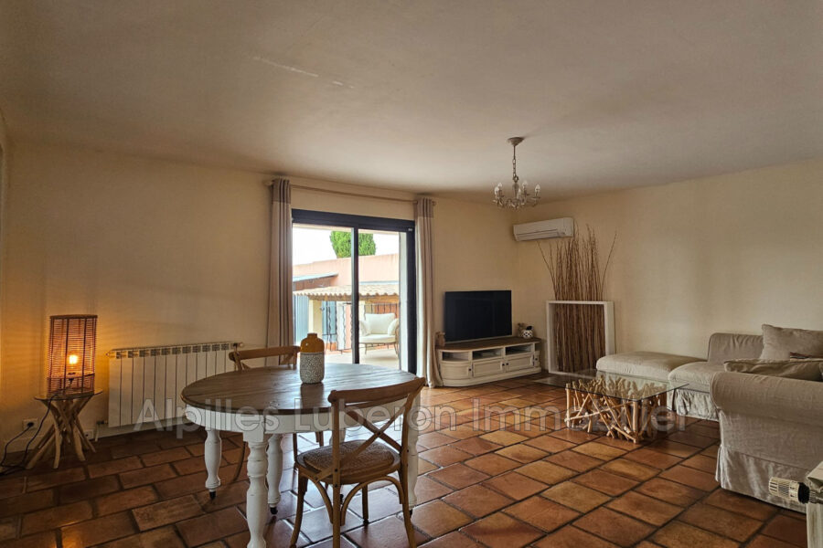 Maison à vendre à Aureille