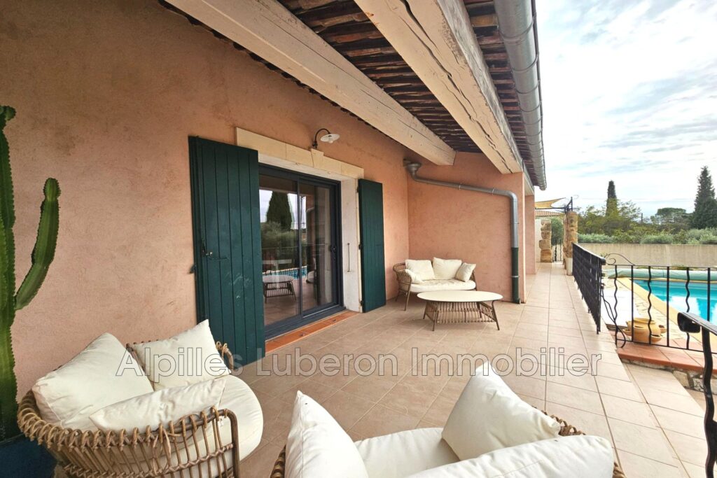 vente maison 5 Pièce(s) – 5 pièces – 4 chambres – 4  – 150.00 m²