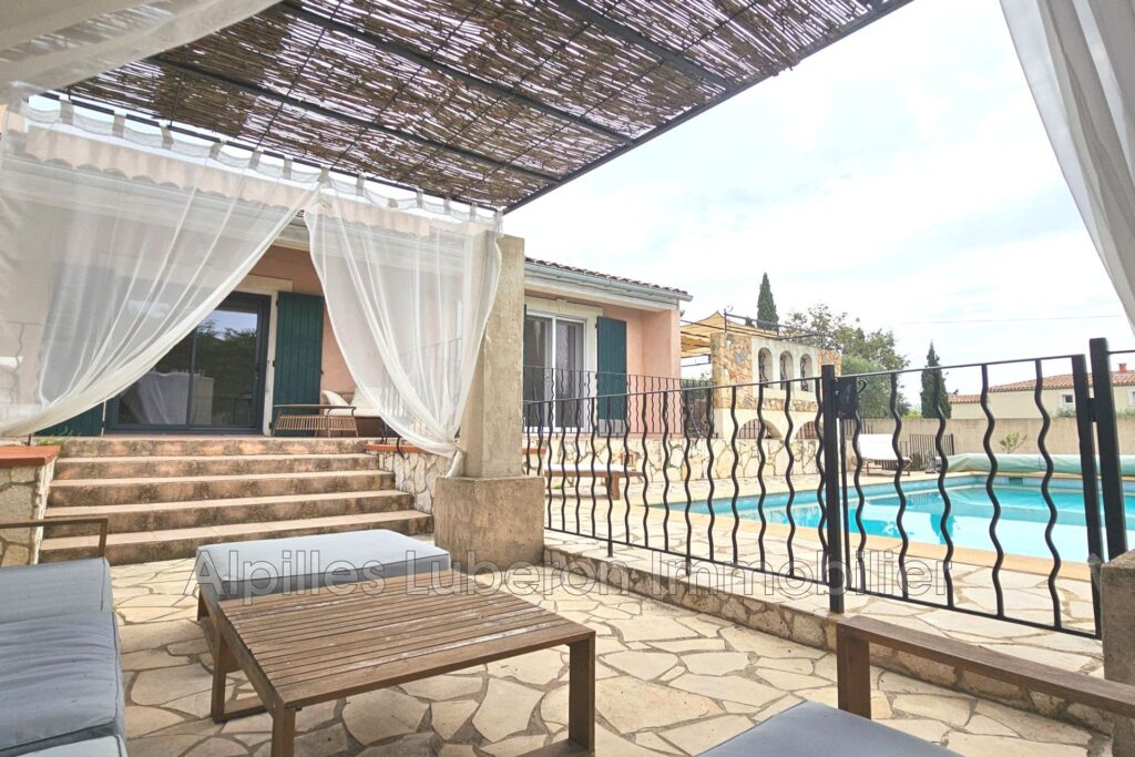 vente maison 5 Pièce(s) – 5 pièces – 4 chambres – 4  – 150.00 m²