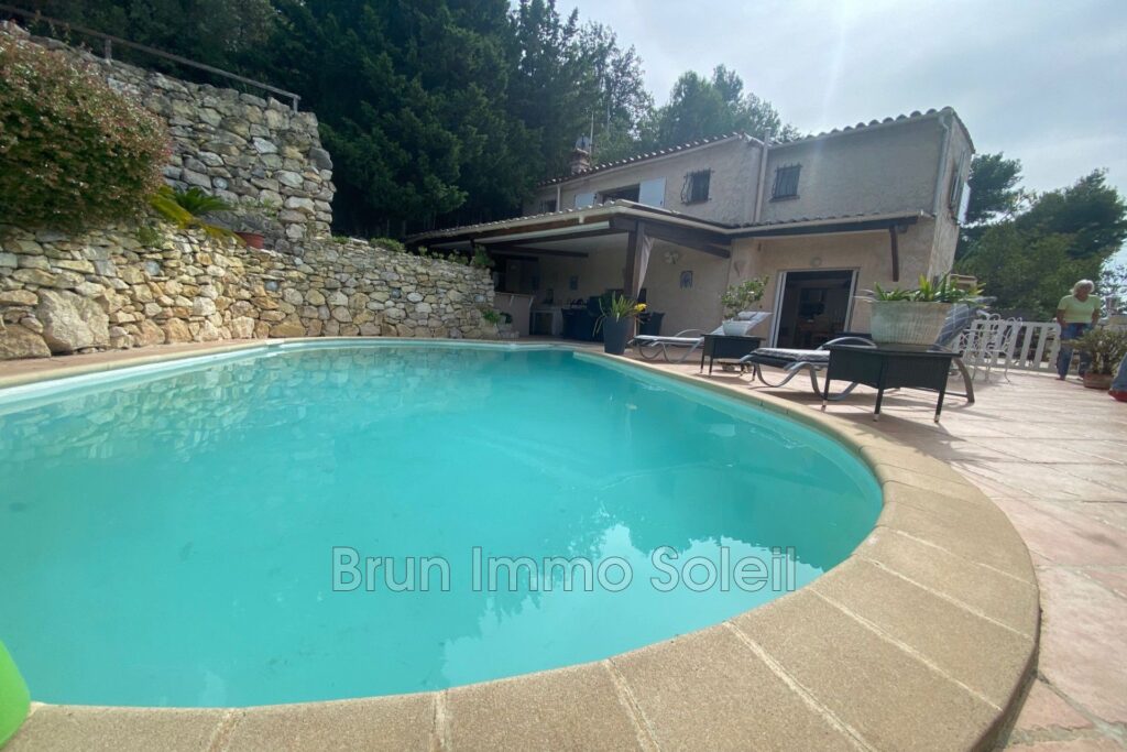 ASPREMONT 06 hauteur nice   agence BRUN IMMO SOLEIL  7 Boulev – 6 pièces – 4 chambres – 4  – 180.00 m²