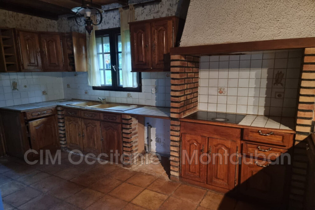 vente maison – NR pièces – 3 chambres – 4  – 148.00 m²