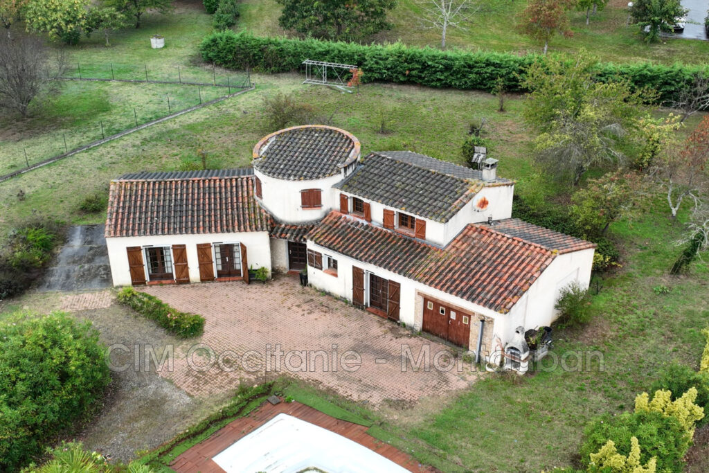 vente maison – NR pièces – 3 chambres – 4  – 148.00 m²