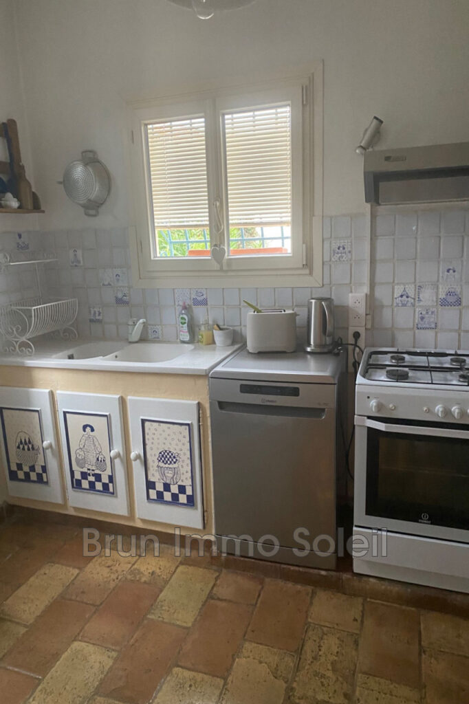 location  – NR pièces – 3 chambres – 170.00 m²