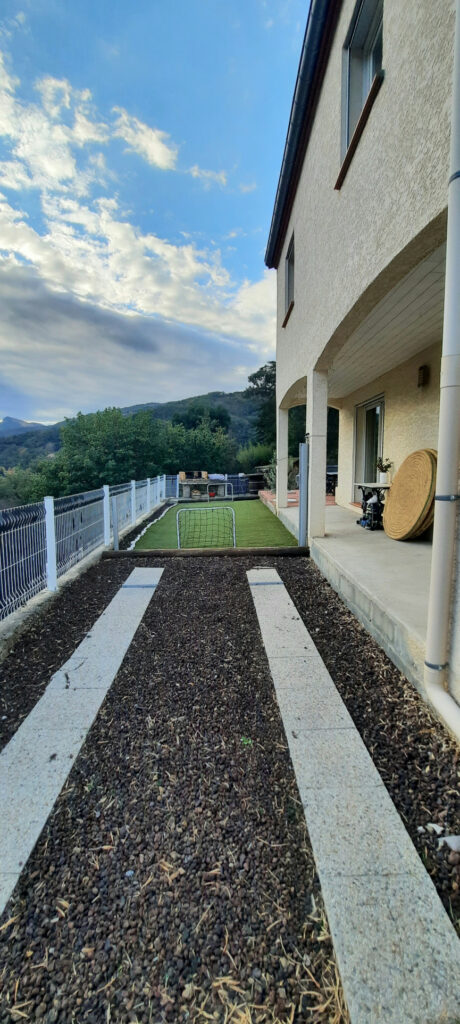 Maison 4 faces, 3 chambres, ARLES/TECH VALLESPIR 30 mn de l’ – 4 pièces – 3 chambres – 6  – 126 m²