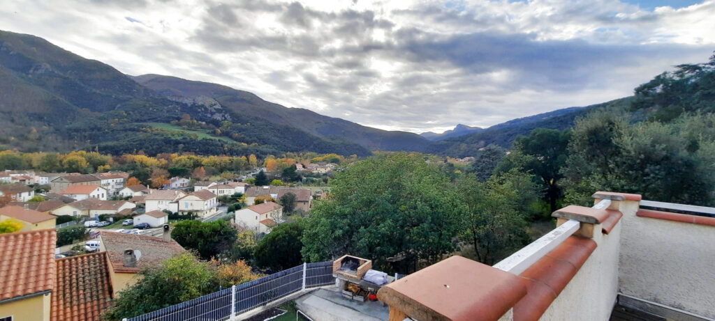 Maison 4 faces, 3 chambres, ARLES/TECH VALLESPIR 30 mn de l’ – 4 pièces – 3 chambres – 6  – 126 m²