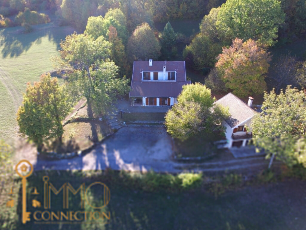 Ensemble immobilier de 200 m2 habitables – 6 pièces – 5 chambres – 6  – 200 m²