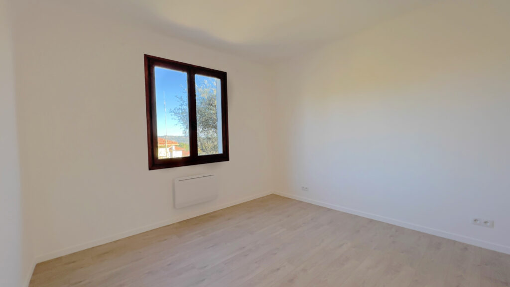 Villa individuelle 5 pièces en excellent état avec un jardin – 5 pièces – 4 chambres – 8  – 99.23 m²