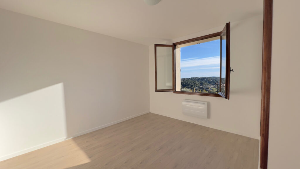 Villa individuelle 5 pièces en excellent état avec un jardin – 5 pièces – 4 chambres – 8  – 99.23 m²