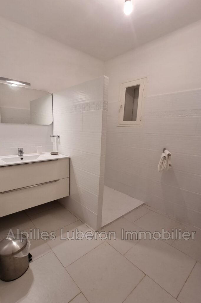 vente maison de campagne 5 Pièce(s) – 5 pièces – 3 chambres – 4  – 400.00 m²