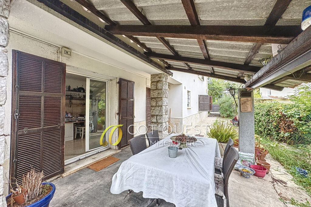 vente maison de ville 4 Pièce(s) – 4 pièces – 3 chambres – 4  – 90.00 m²