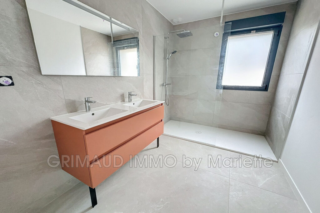 villa neuve livraison fin 2024, au calme avec 6ha de terrain.  – 5 pièces – 4 chambres – 4  – 240.00 m²