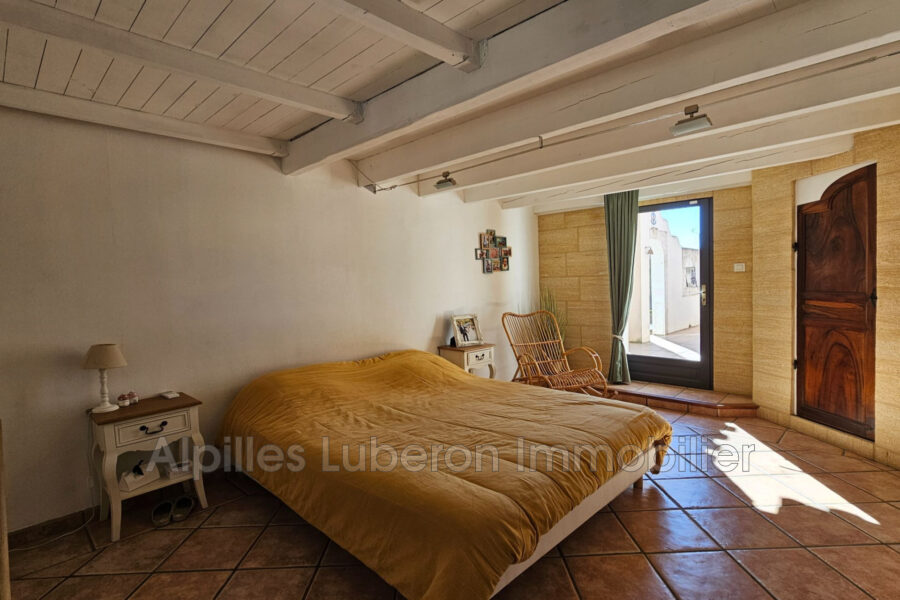 Maison à vendre à Aureille