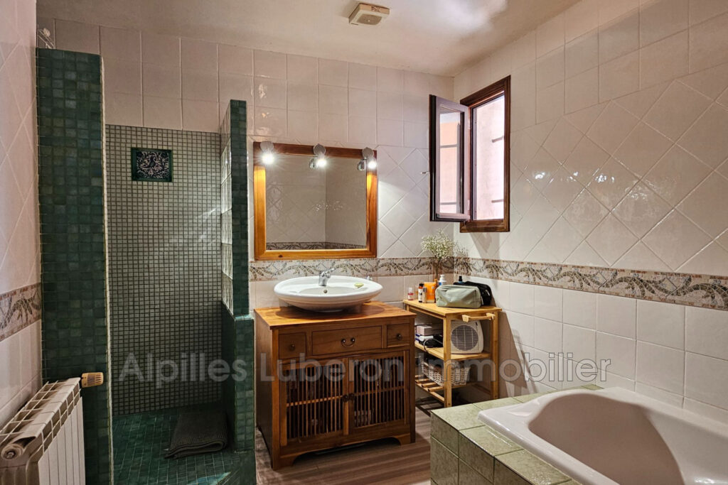 vente maison 5 Pièce(s) – 5 pièces – 4 chambres – 4  – 150.00 m²