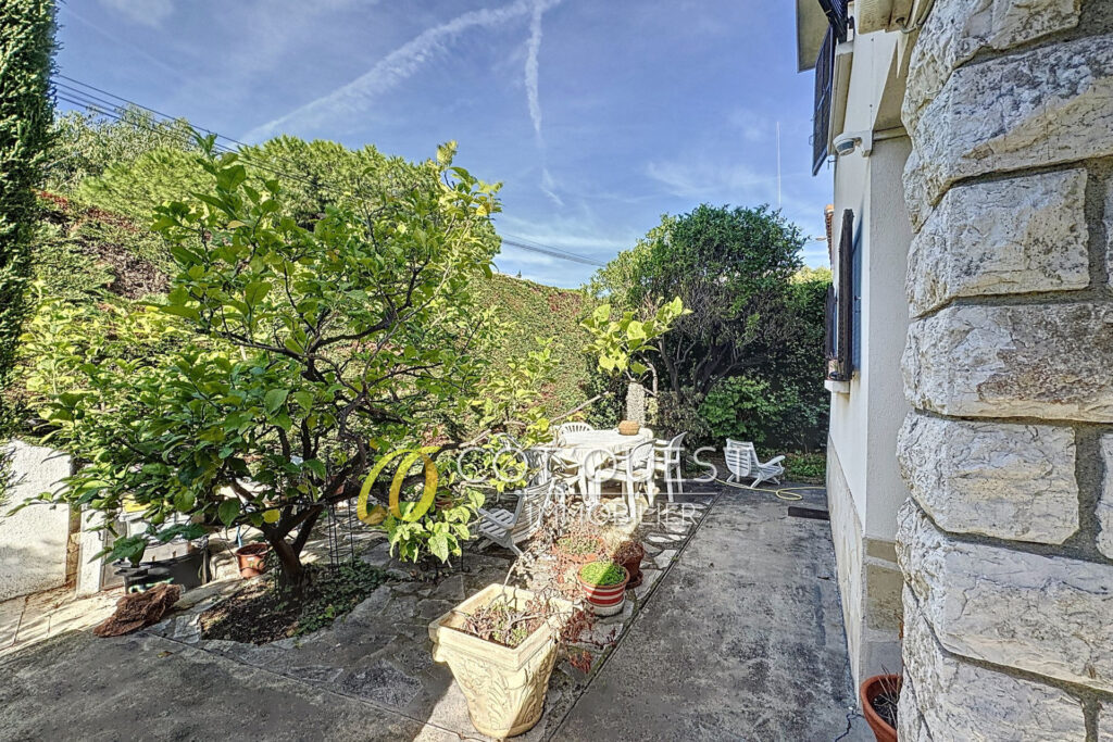 vente maison de ville 4 Pièce(s) – 4 pièces – 3 chambres – 4  – 90.00 m²