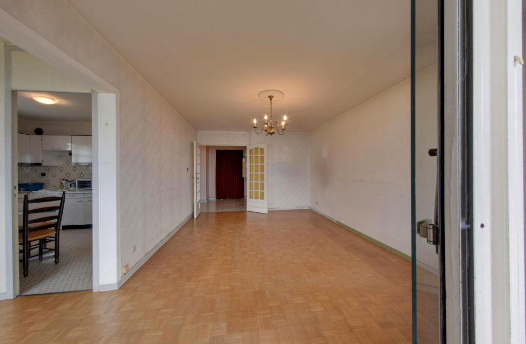 Vente appartement 2 chambres + garage – 4 pièces – 2 chambres – 6  – 85 m²