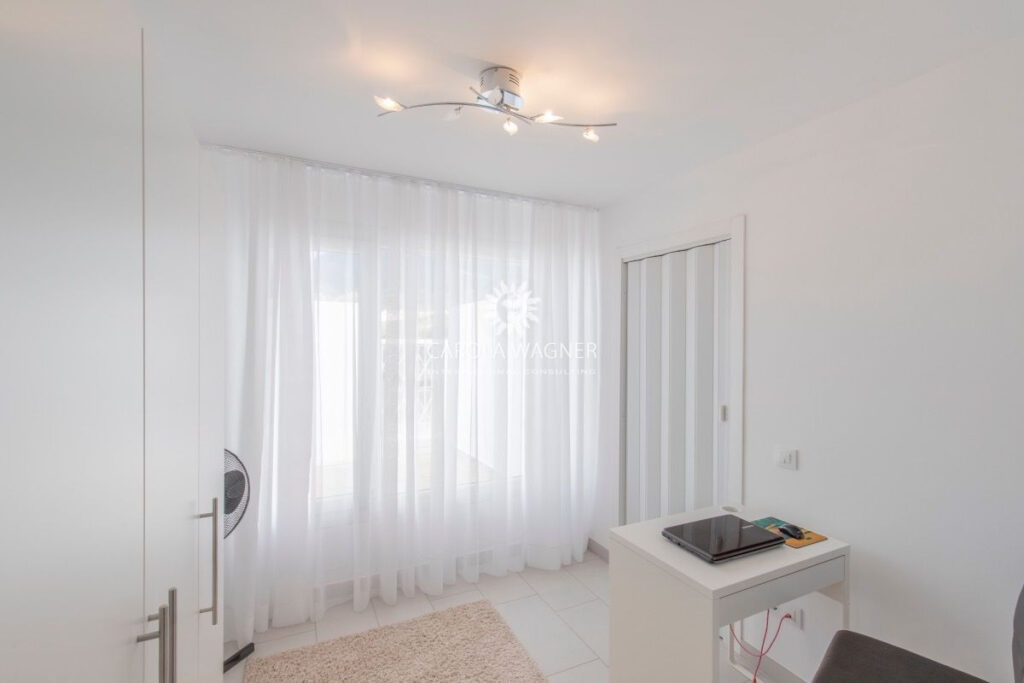 vente villa 5 Pièce(s) – 5 pièces – 3 chambres – 200.00 m²