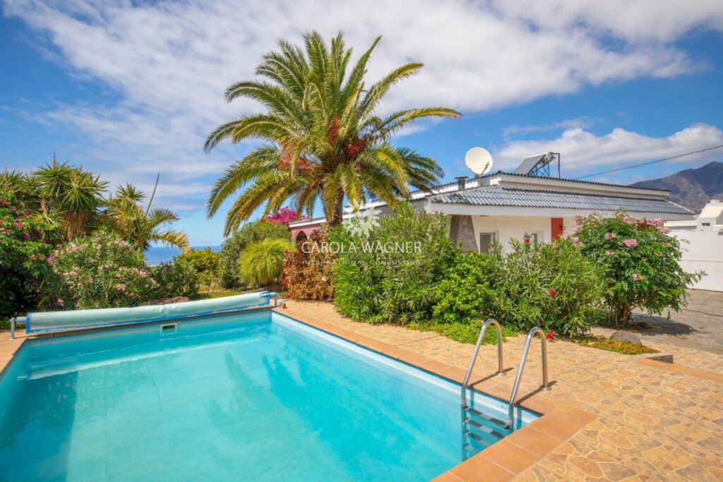 vente villa 5 Pièce(s) – 5 pièces – 3 chambres – 200.00 m²