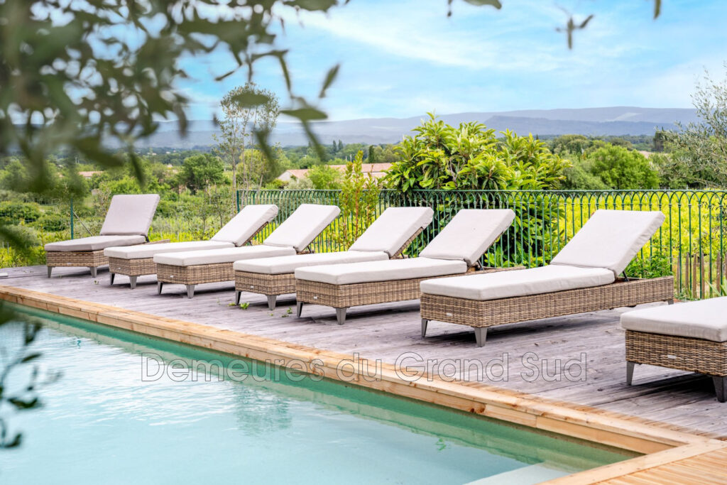 vente mas 8 Pièce(s) – 8 pièces – 6 chambres – 250.00 m²