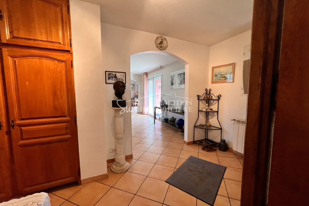 vente villa 2 Pièce(s) – 2 pièces – 3 chambres – NR  – 134.00 m²