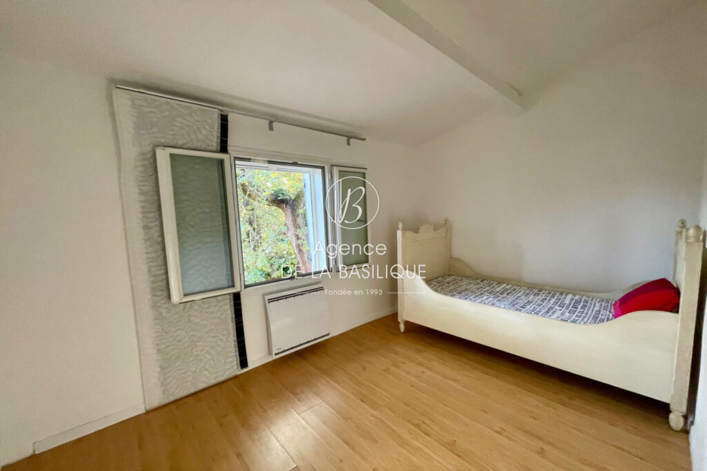 vente maison de caractère 5 Pièce(s) – 5 pièces – 3 chambres – 4  – 133.00 m²