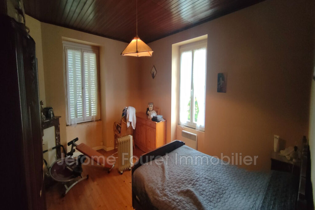 vente maison 7 Pièce(s) – 7 pièces – 4 chambres – 4  – 85.00 m²