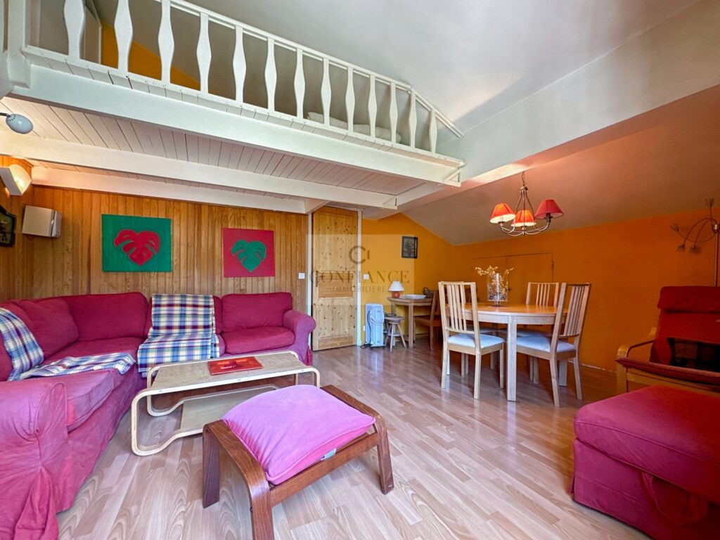 Appartement – 3 pièces – 2 chambres – 10  – 60 m²